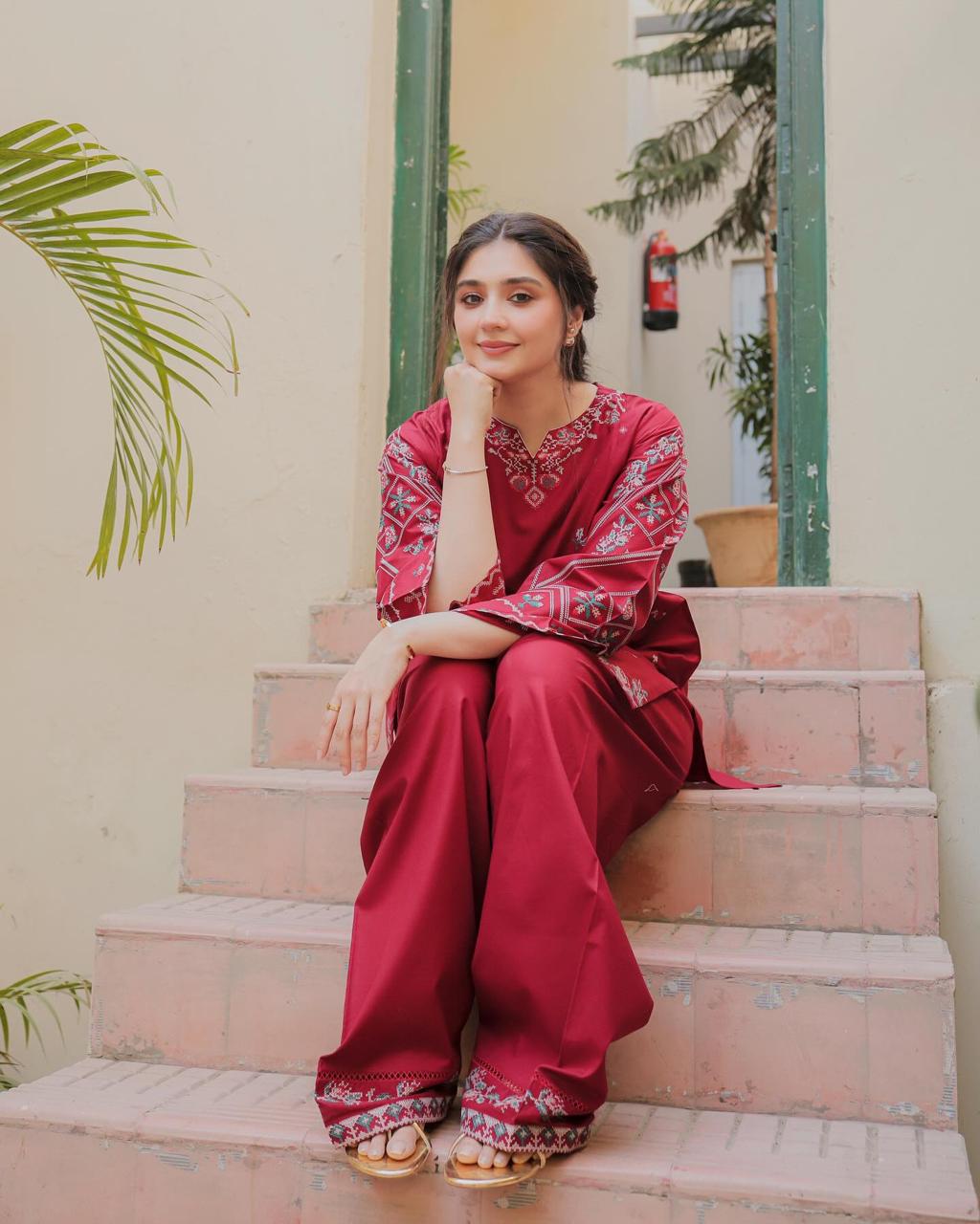 NISHA LAWN EMB ( FARSHI SHALWAR)