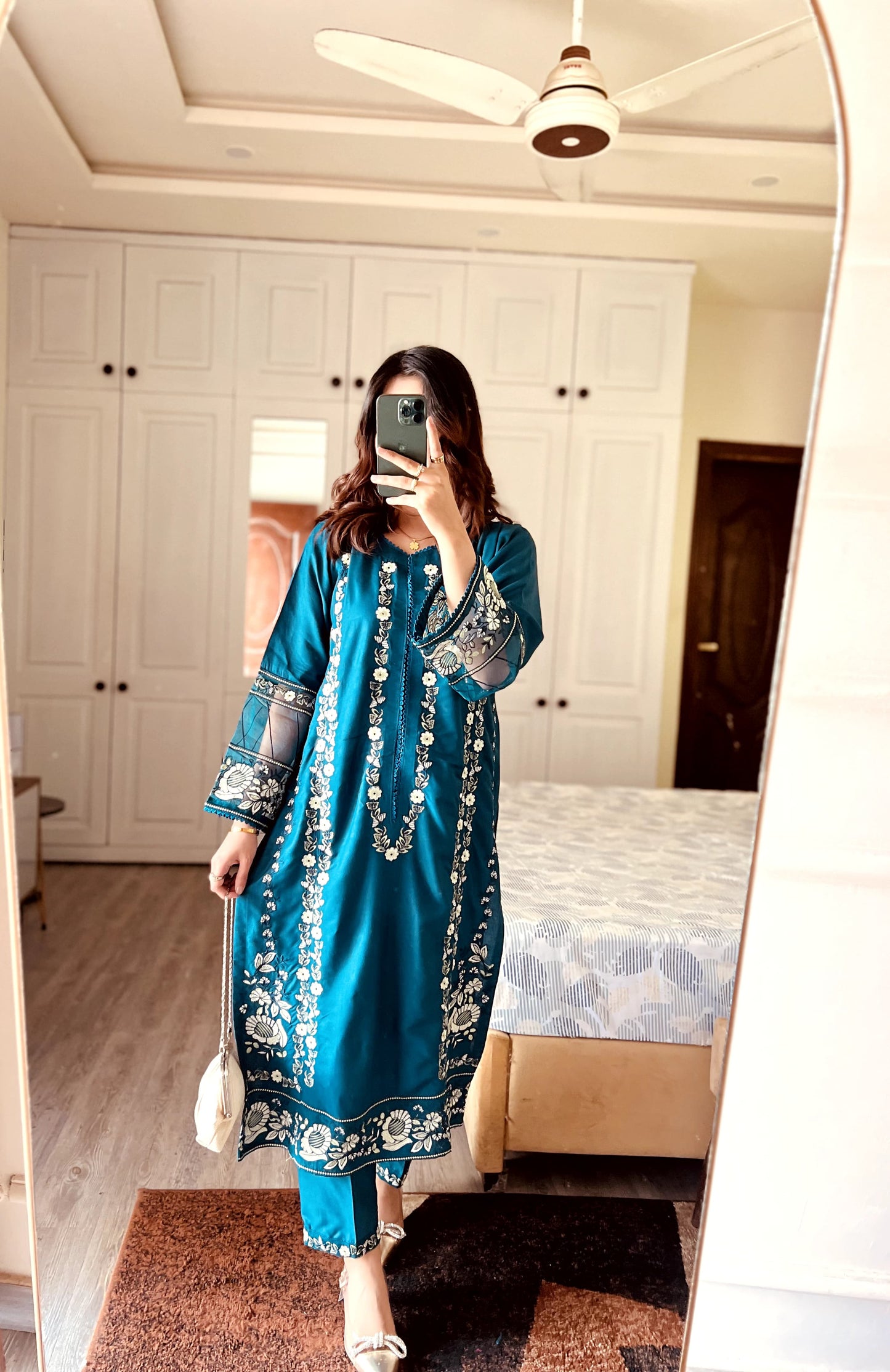Saher embriodered long length