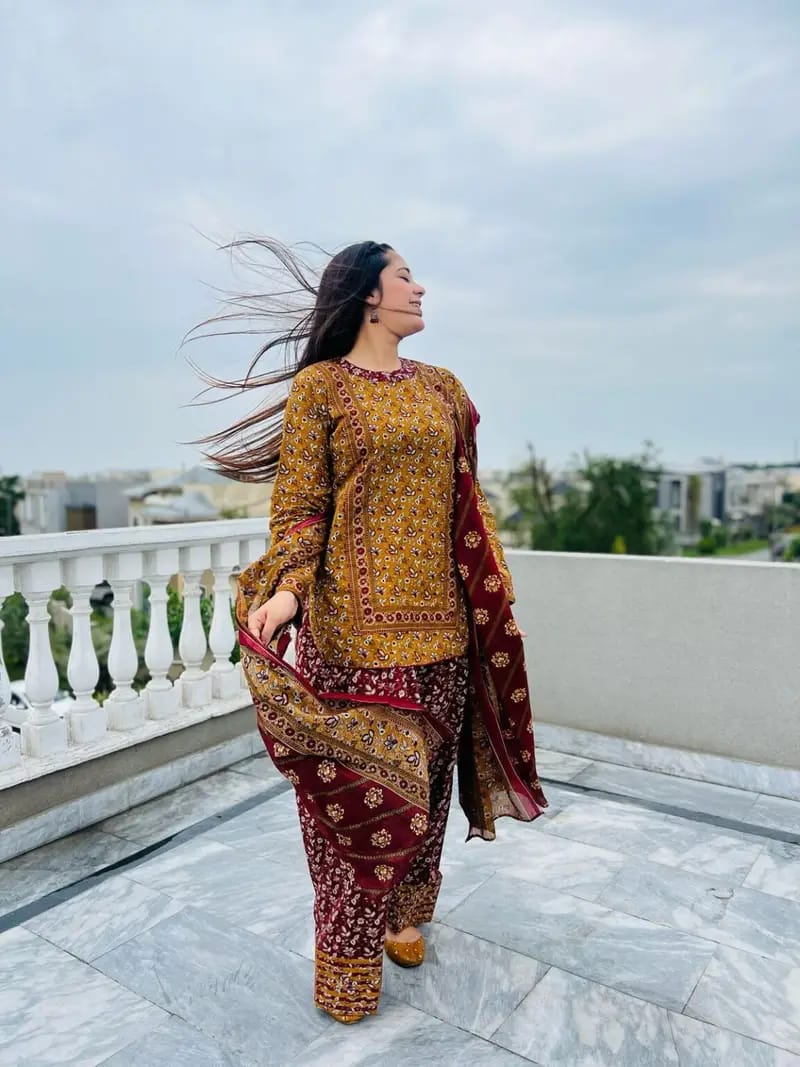 GULNAAR 3PC SUIT WITH FARSHI SALWAR