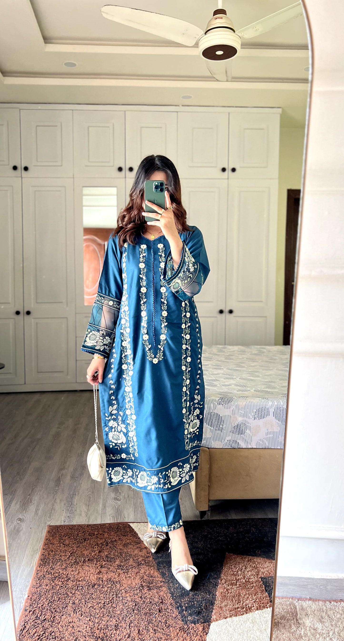 Saher embriodered long length